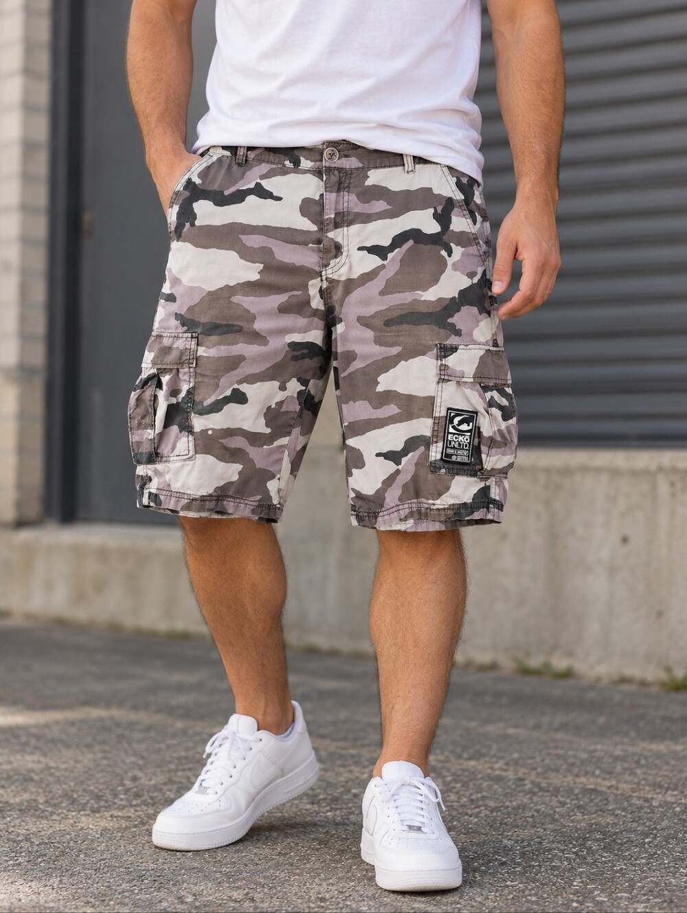 Ecko Unltd Mens 34 Camo Cargo Shorts Y2K Grunge Skater Military Streetwear